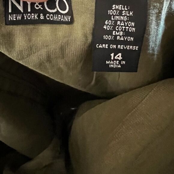 Vintage New York‎ & Co. Silk Skirt - Picture 5 of 6